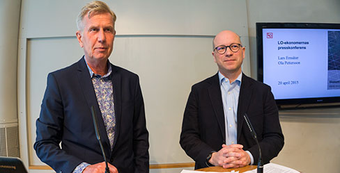 LO-ekonom Lars Ernsäter och LOs chefsekonom Ola Pettersson